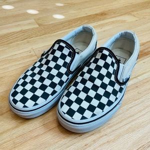 Barely worn size 6 classic vans checkered slip on